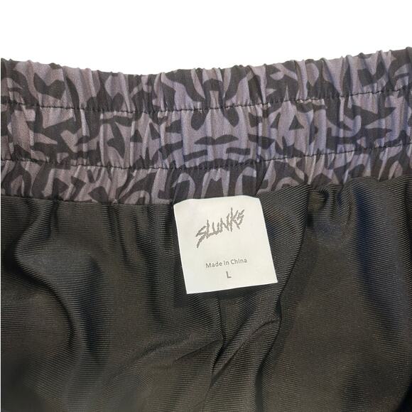 SLUNKS Men’s LARGE Volleyball Shorts - Picture 3 of 3